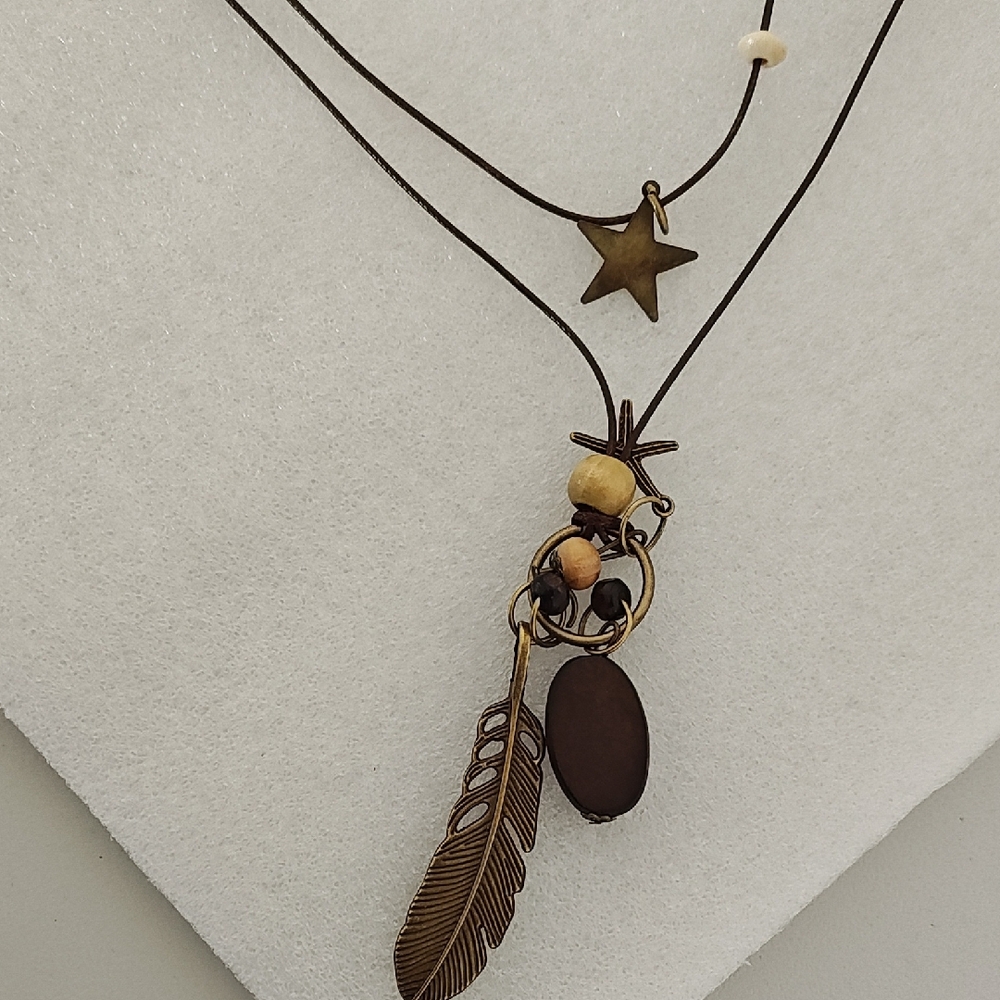 Bohemian Feather Pendant Necklace
